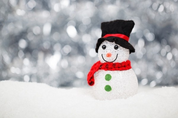 christmas-snow-snowman-decoration-holiday-symbol.jpg