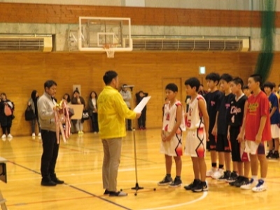 表彰式会長・生徒