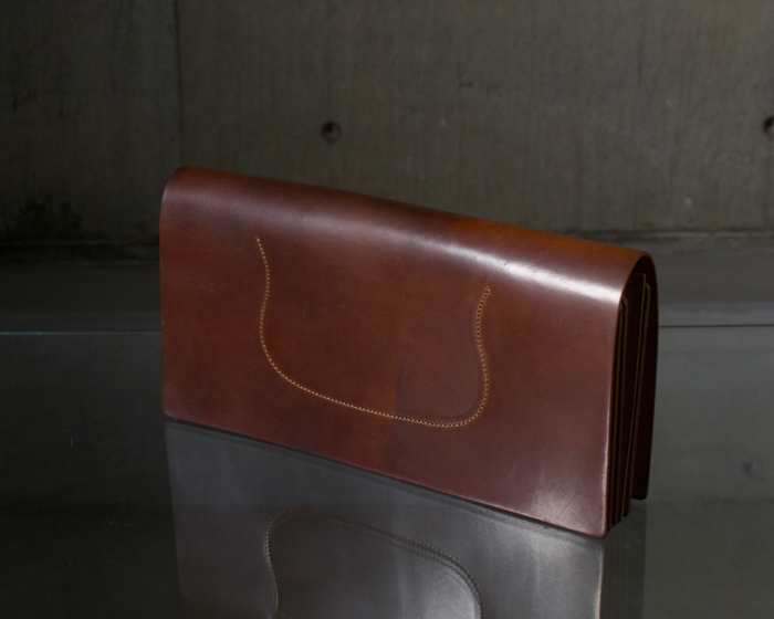 formeのお財布、コードバン、ブラウン系の3色について | トロン