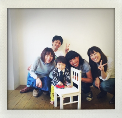 神戸　家族　写真　スタジオ　ファミリー　Abridephoto　こどもロケーション撮影