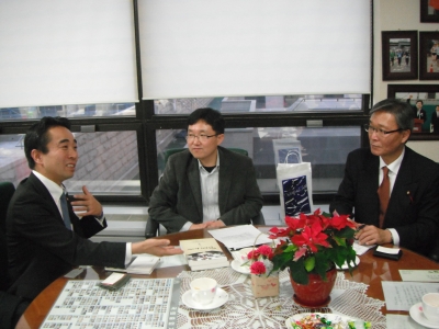 金韓国国会議員会談