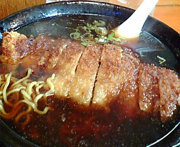 とんかつラーメン