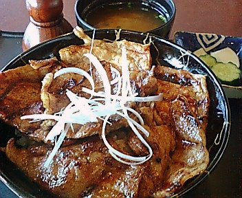 豚丼