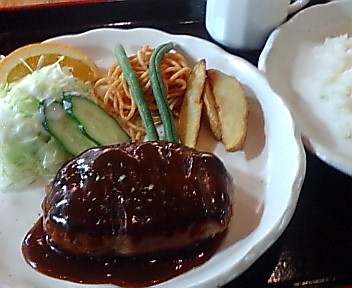 ハンバーグ定食