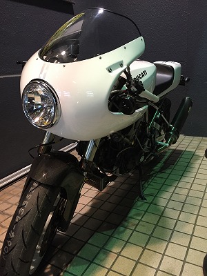 DUCATI 900SS カスタム | silverbird