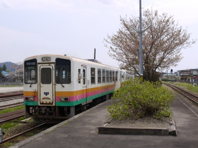 長井線