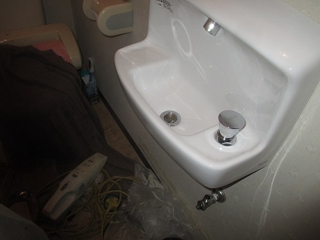 手洗い取替え19新規組立取付後.JPG