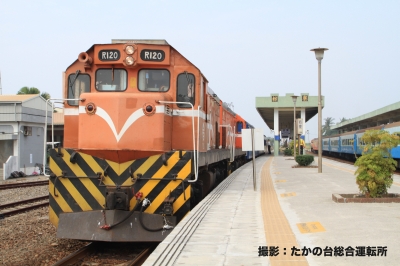 R120旧型客車_2.jpg