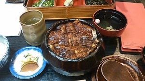 あつた蓬莱軒のひつまぶし2