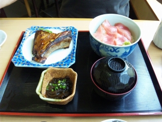 寿司実 かまとろ丼定食