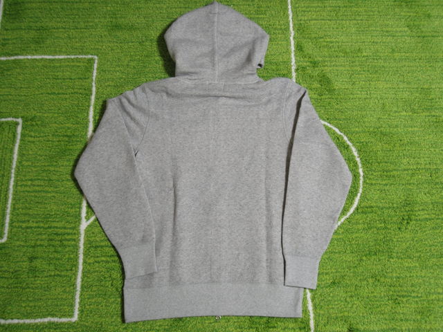 REGISTA R141102-10.jpg