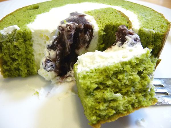 あん生抹茶ロール