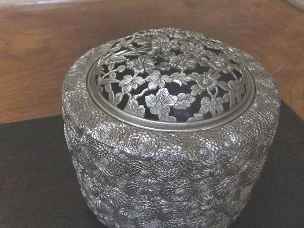 香炉