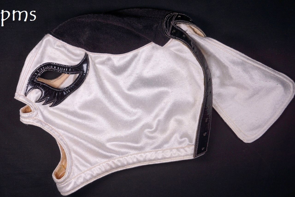ラウルロメロ製マスク入荷しました。 | PMS(Pro wrestling Masks 