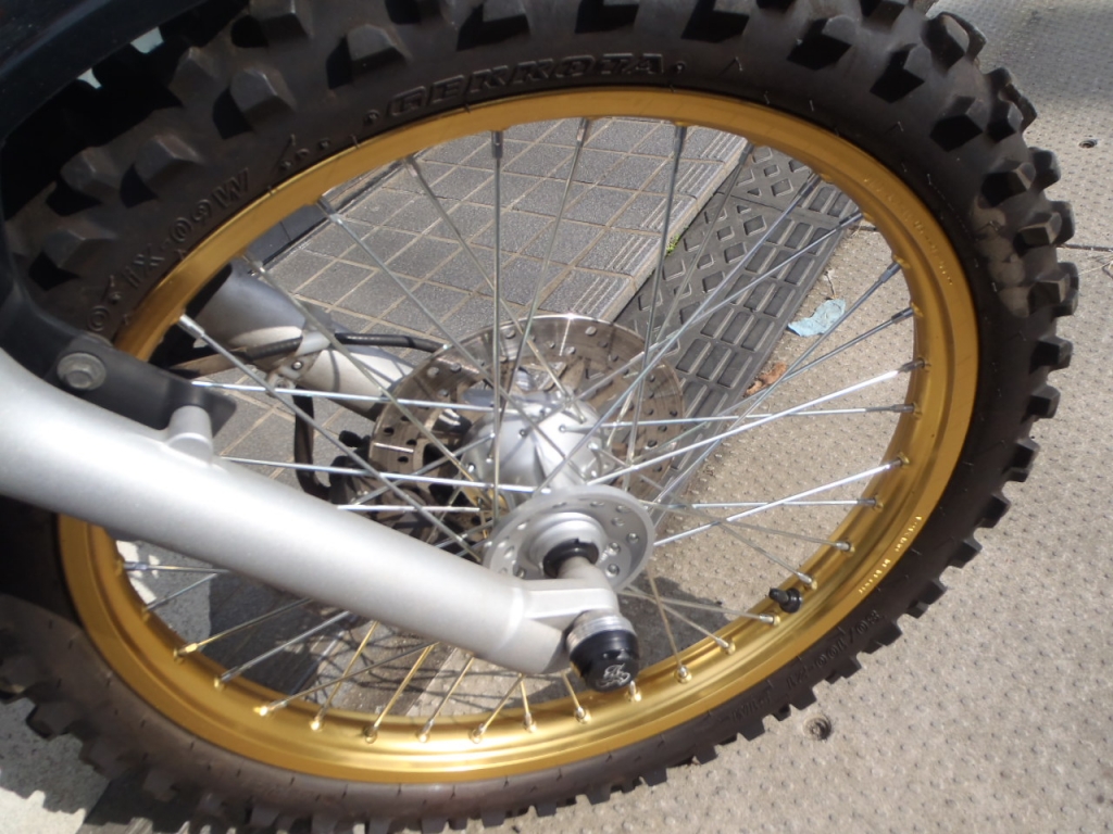 セロー250 ホイールセロッカー