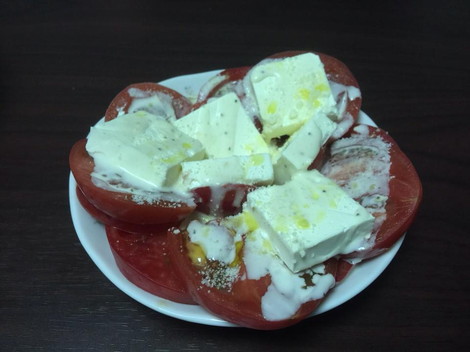 トマトとクリームチーズ