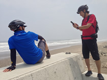 海を見ると、つい立ち止まりたくなるんだよね