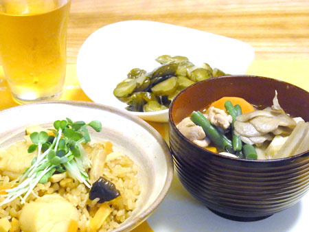 けんちん汁を添えていただきます