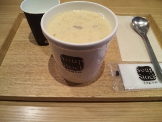 Soup Stock Tokyo ¤ªÃã¤Î¿å¡Ö¥ª¥Ë¥ª¥ó¥¯¥ê¡¼¥à¥Ý¥¿¡¼¥¸¥å¡×