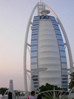 ¤³¤ì¤¬Í̾¤Ê¥Ð¡¼¥¸¥¢¥ë¥¢¥é¥Ö¡ÊBurj Al Arab)