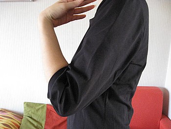 ニッセン 汗じみ防止パフ袖Tシャツ5