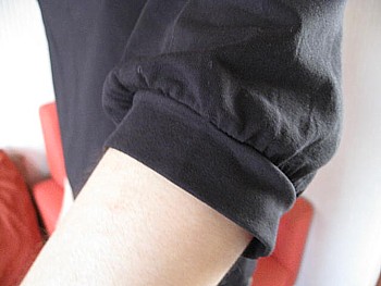 ニッセン 汗じみ防止パフ袖Tシャツ6