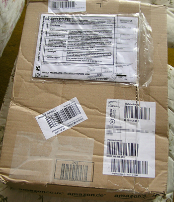 amazonの小包