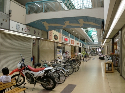 銀南街1