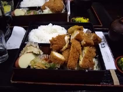 もはや喧嘩売っているとしか思えない量だがこれで普通