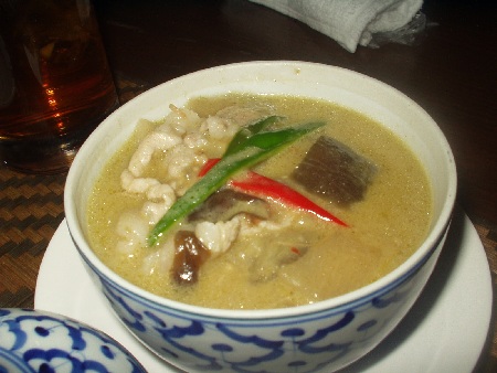 佛沙羅館(ぶっさらかん) グリーンカレー