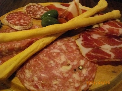 生ハム・サラミ盛り合わせ