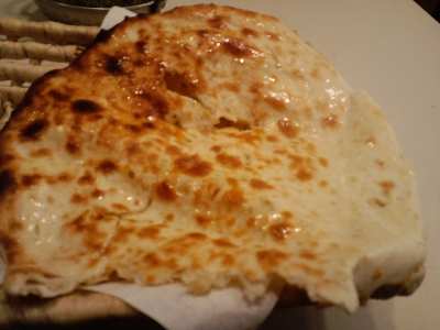 チーズナン