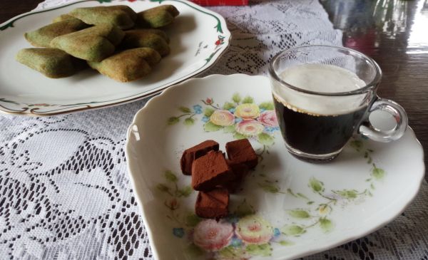 抹茶のフィナンシェ