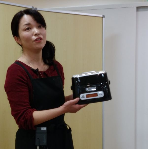 炊飯器とかめ代さん