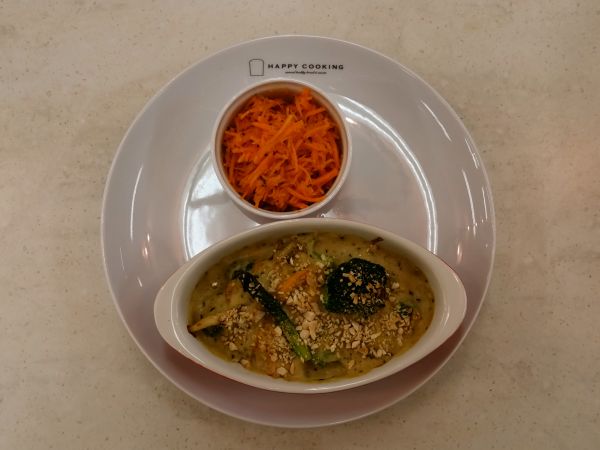 「キャロットラペ」と「豆乳グラタン」