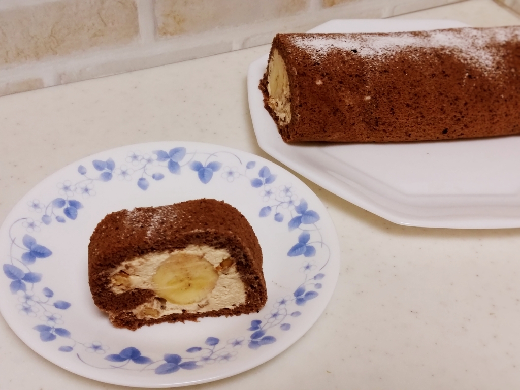 キャラメルロールケーキ