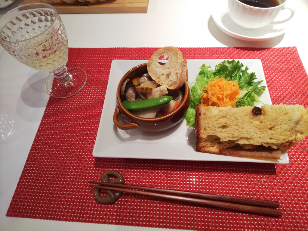 試食