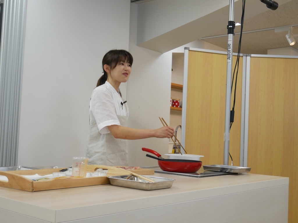 20190626-044-レシピブログ 知って食べて♪子どもも喜ぶアラスカシーフード料理体験イベント ちょりママさんのカレー.JPG