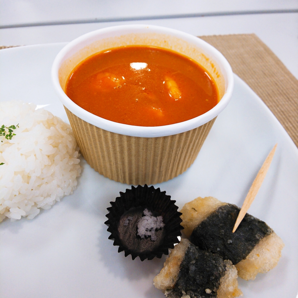 20190626-048-レシピブログ 知って食べて♪子どもも喜ぶアラスカシーフード料理体験イベント ちょりママさんのカレー.jpg
