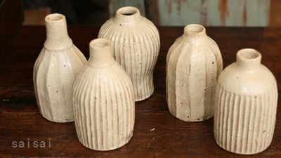 小野愛 粉引鎬花入 粉引面取花入
