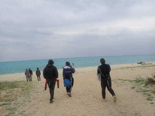 与論島 クジラスイム