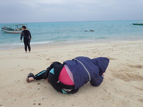 与論島 クジラスイム