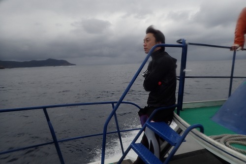 加計呂麻 クジラスイム