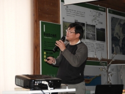 みんなで報告会_吉田さん