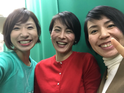 3人