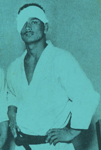 見世物のプロ柔道を始めようとした木村政彦の師匠・牛島辰熊。