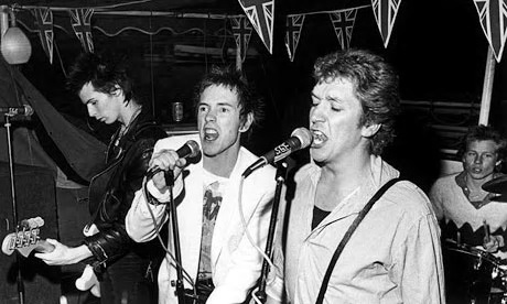 Boat Trip of the Sex Pistols in 1977.jpg