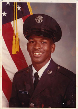 Carl Hart at Air Force.jpg
