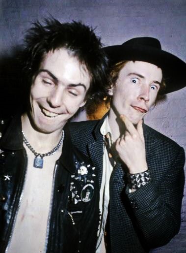 Johnny Rotten & Sid Vicious.jpg