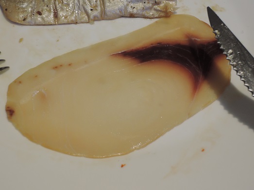スモークしたカジキマグロ(Sardinia産).JPG
